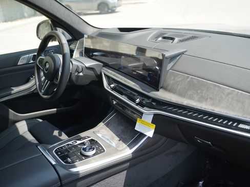 New 2027 BMW X7 M60i AWD/4WD image 17