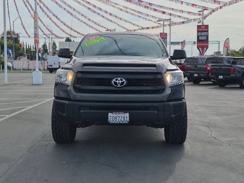 Used 2015 Toyota Tundra SR w/ Tow Package RWD image 2