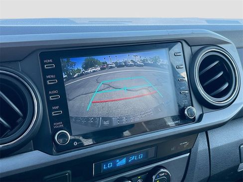 Used 2023 Toyota Tacoma TRD Off-Road image 13