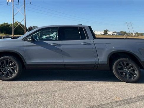 New 2026 Honda Ridgeline Sport image 5