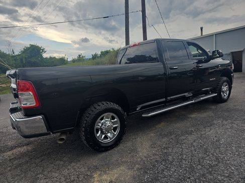 Used 2019 RAM 3500 Big Horn AWD/4WD image 3