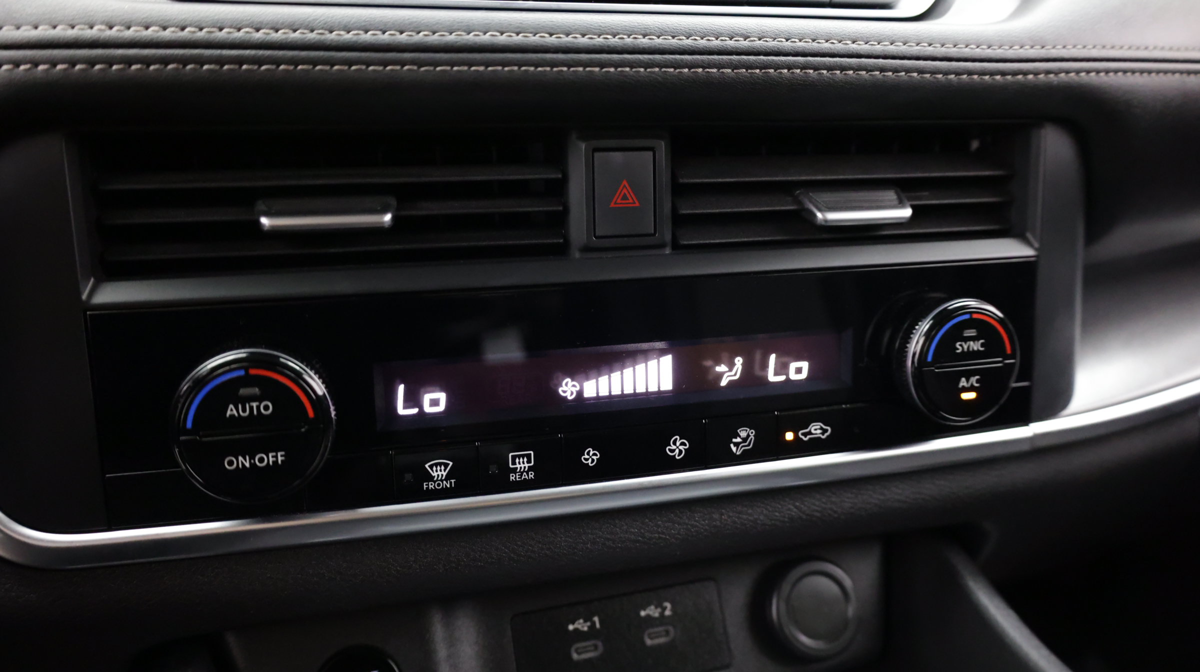 Used 2025 Nissan Rogue SV FWD image 21