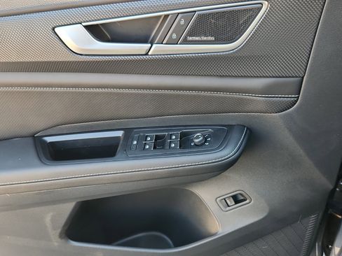 New 2026 Volkswagen Atlas Cross Sport SEL Premium R-Line image 19