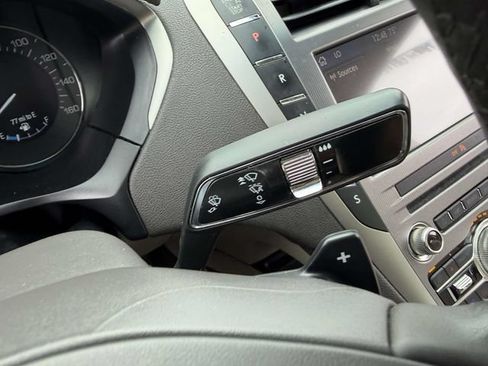 Used 2020 Lincoln MKZ Reserve FWD image 29