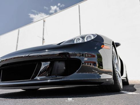Used 2005 Porsche Carrera GT RWD image 11
