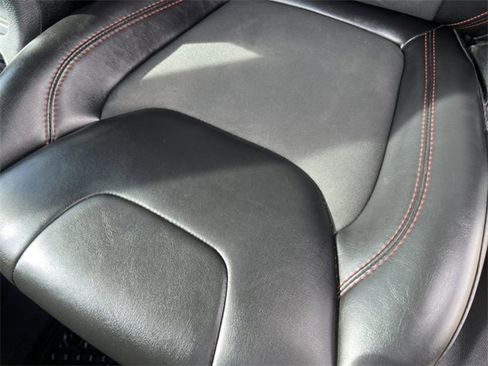 Used 2022 Jeep Cherokee Trailhawk image 12