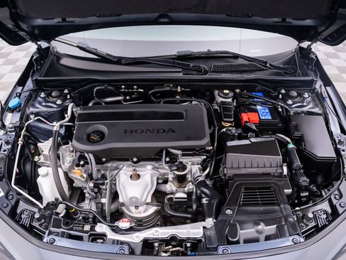 Used 2025 Honda Civic Sport image 27