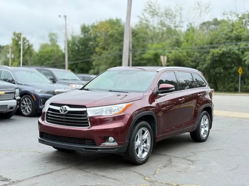 Used 2016 Toyota Highlander Limited AWD/4WD image 3