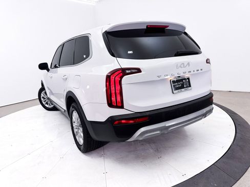 Used 2022 Kia Telluride LX FWD image 7