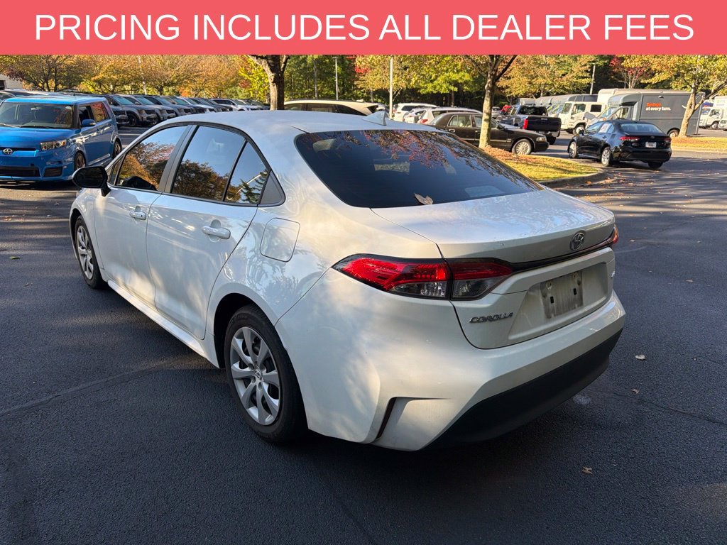 Used 2023 Toyota Corolla LE FWD image 4