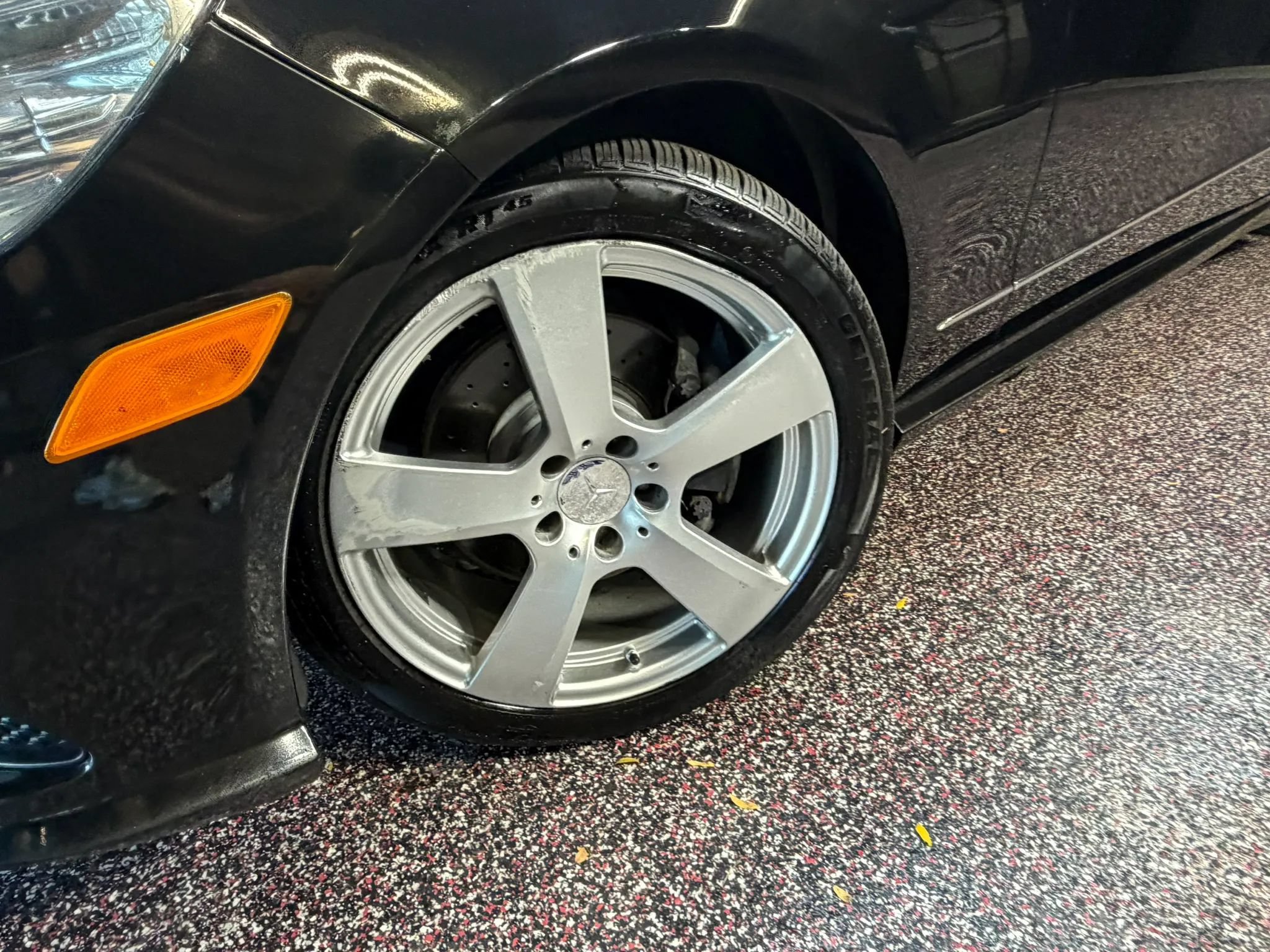 Used 2011 Mercedes-Benz E 350 4MATIC Sedan image 40