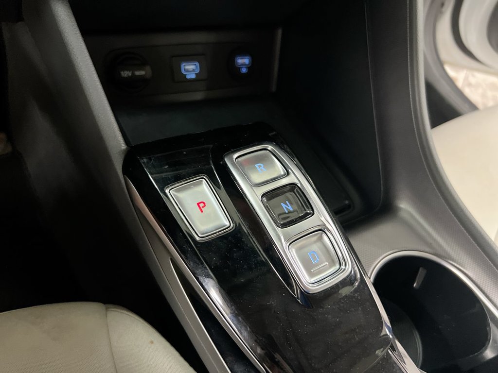 Used 2022 Hyundai Sonata Blue FWD image 17