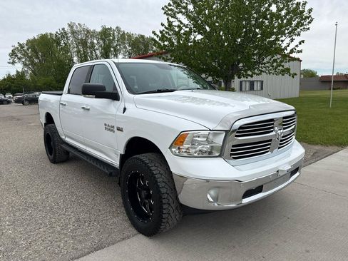 Used 2017 RAM 1500 Big Horn AWD/4WD image 1