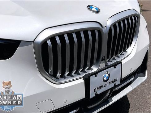 Used 2024 BMW X5 xDrive40i w/ Parking Assistance Package AWD/4WD image 28