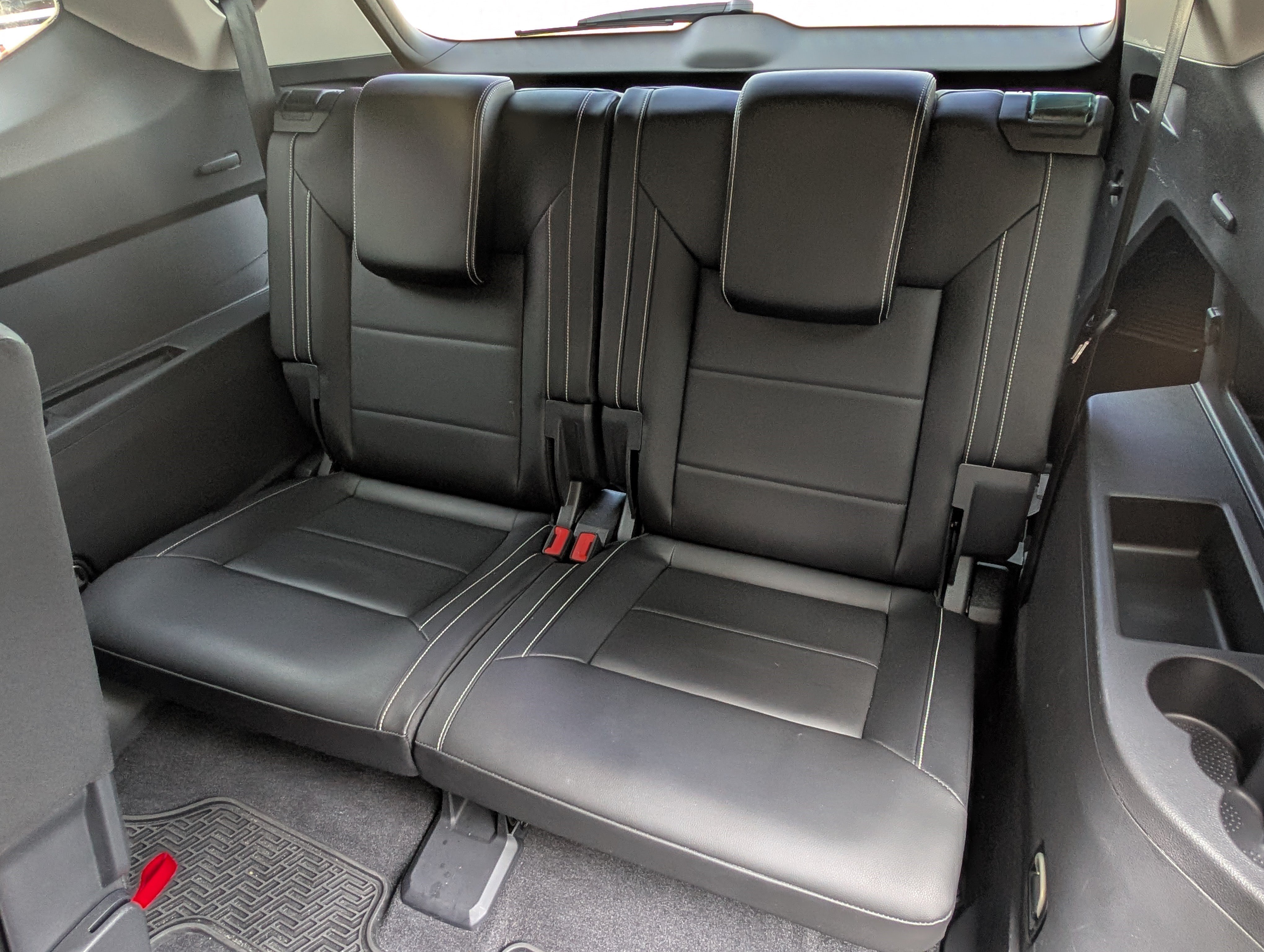 Used 2023 Volkswagen Atlas SE w/ Black Wheel Package FWD image 18