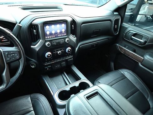 Used 2022 GMC Sierra 2500 Denali w/ Denali Ultimate Package image 14