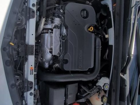 Used 2024 Chevrolet Malibu LS FWD image 31