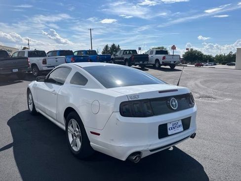 Used 2014 Ford Mustang Coupe RWD image 11