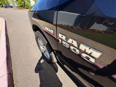 Used 2013 RAM 1500 Big Horn AWD/4WD image 23