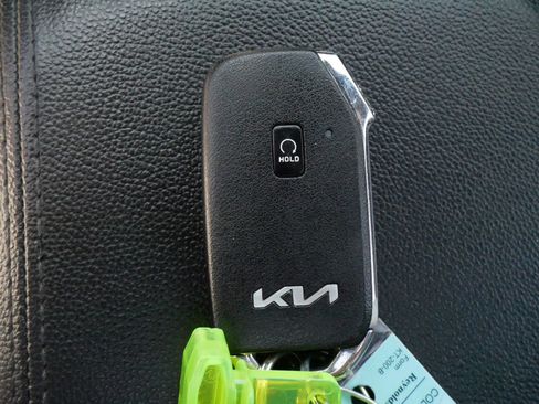 Used 2023 Kia Sportage X-Line w/ X-Line Premium Package image 32