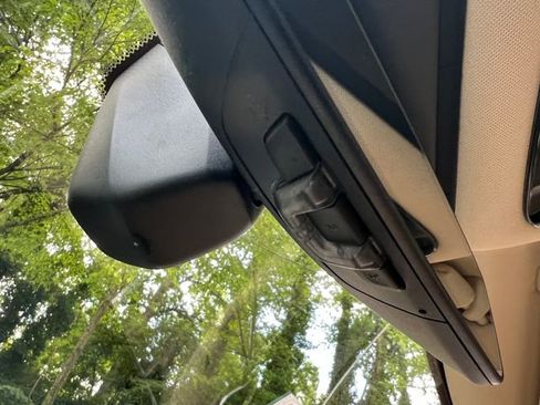 Used 2018 BMW 740i image 29