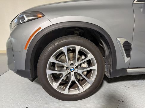 Certified 2024 BMW X5 xDrive40i w/ Parking Assistance Package AWD/4WD image 10