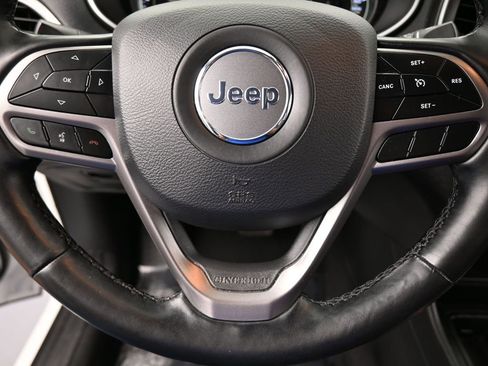 Used 2021 Jeep Cherokee Latitude Lux w/ Comfort/Convenience Group image 28