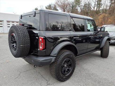 New 2025 Ford Bronco Badlands image 5