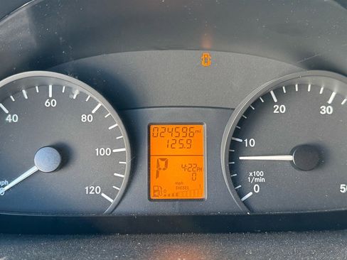 Used 2009 Dodge Sprinter 3500 image 16