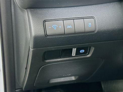 Used 2021 Hyundai Santa Fe SEL image 17