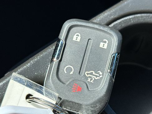 Used 2022 Chevrolet Silverado 1500 RST AWD/4WD image 38
