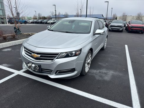 Used 2017 Chevrolet Impala Premier image 2