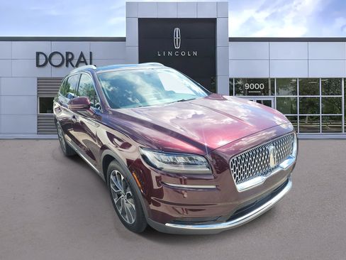 Certified 2022 Lincoln Nautilus Reserve FWD image 1