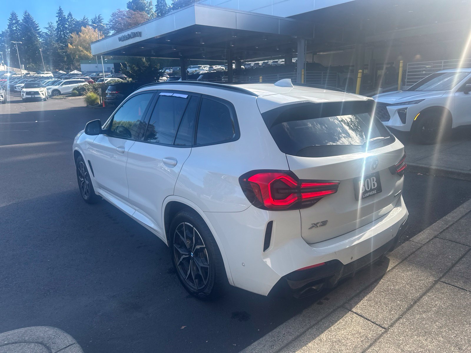 Used 2023 BMW X3 xDrive30i w/ M Sport Package AWD/4WD image 3