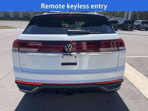 New 2026 Volkswagen Atlas Cross Sport SE image 4