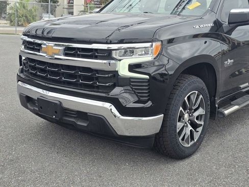Used 2022 Chevrolet Silverado 1500 LT RWD image 10