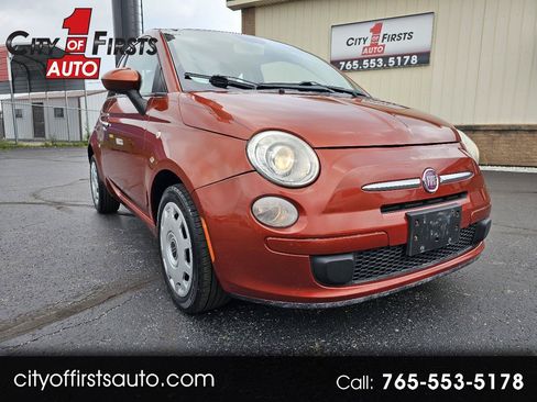 Used 2013 FIAT 500 Pop FWD image 1