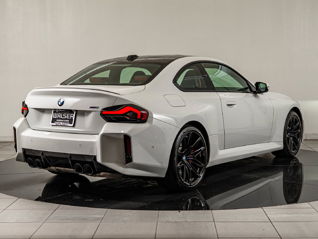 Used 2025 BMW M2 w/ Lighting Package RWD image 5