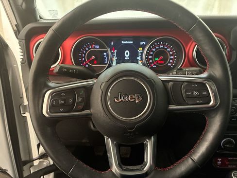 Used 2018 Jeep Wrangler Rubicon AWD/4WD image 14