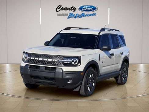 New 2025 Ford Bronco Sport Big Bend w/ Convenience Package image 2