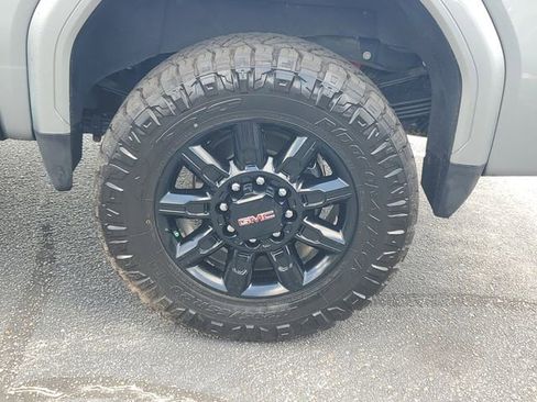 Used 2024 GMC Sierra 3500 AT4 w/ AT4 Premium Plus Package AWD/4WD image 32