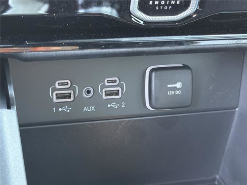 New 2026 Jeep Grand Cherokee L Limited AWD/4WD image 32
