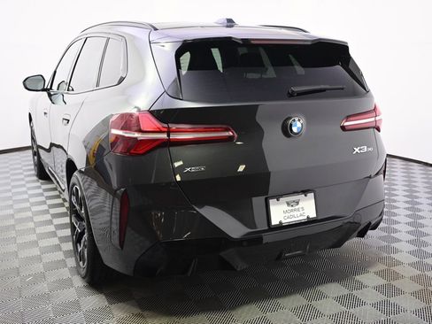 Used 2025 BMW X3 xDrive30i AWD/4WD image 4