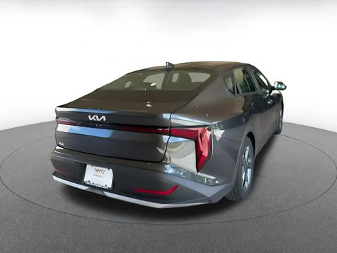 Used 2025 Kia K4 LXS image 14