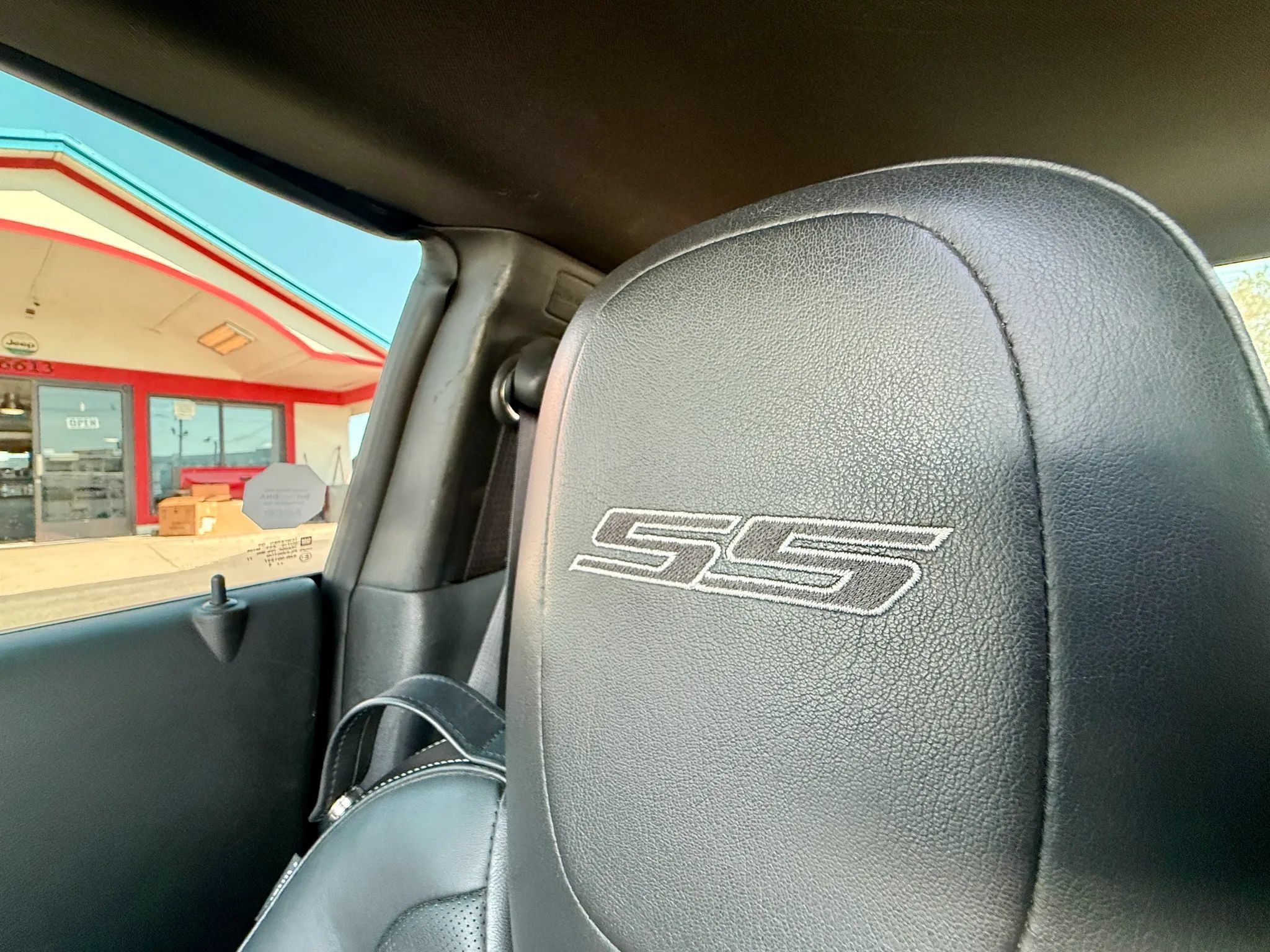 Used 2010 Chevrolet Camaro SS w/ RS Package RWD image 13