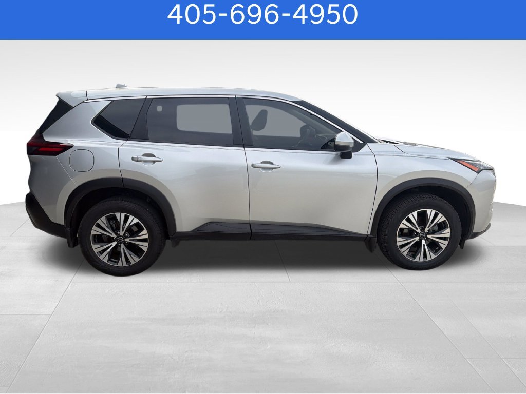 Used 2023 Nissan Rogue SV FWD image 7