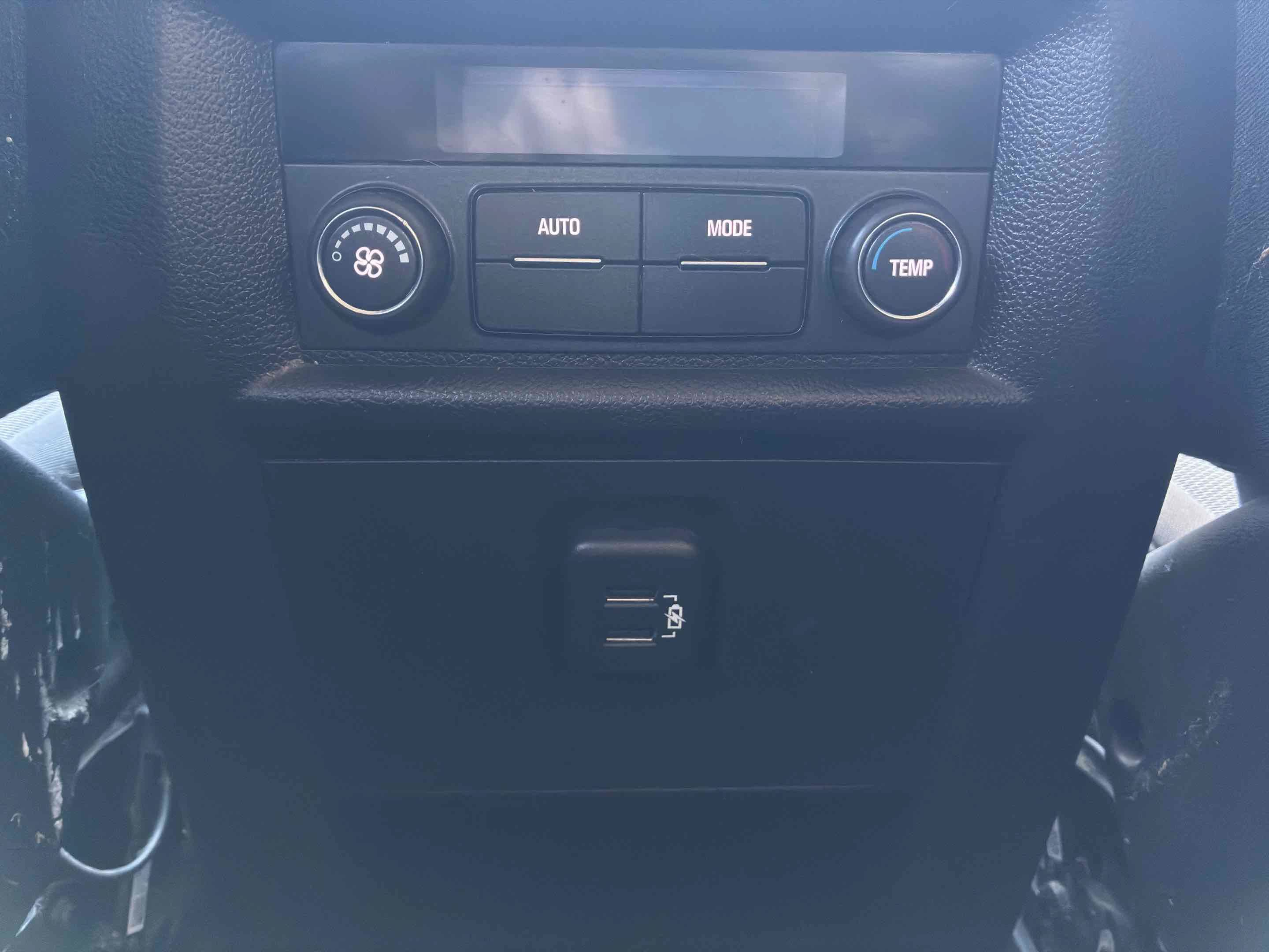 Used 2018 Chevrolet Traverse LS AWD/4WD image 53