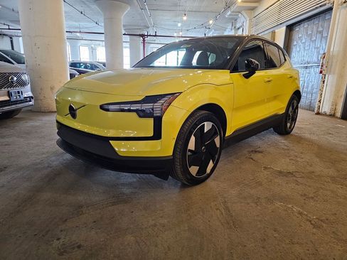 Certified 2025 Volvo EX30 Ultra image 1