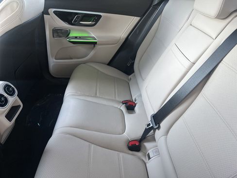 Certified 2025 Mercedes-Benz GLC 300 image 25