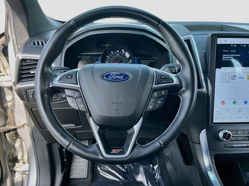Used 2022 Ford Edge ST AWD/4WD image 11